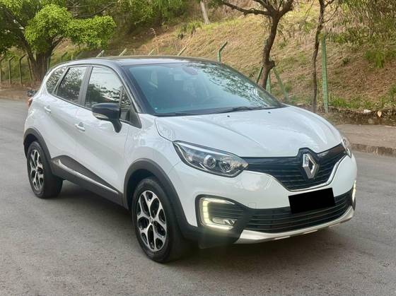 RENAULT CAPTUR 2.0 16V HI-FLEX INTENSE AUTOMÁTICO RENAULT CAPTUR 2.0 16V HI-FLEX INTENSE AUTOMÁTICO